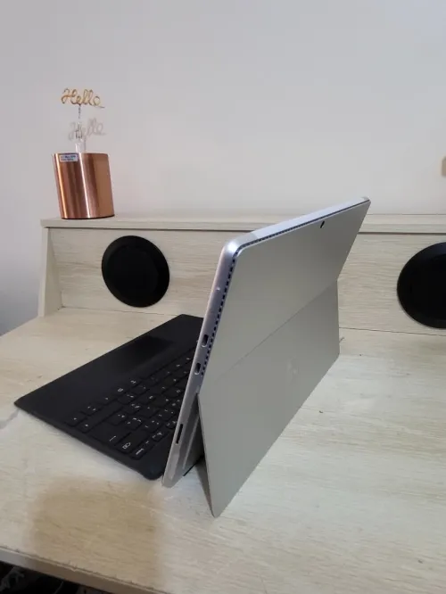 MICROSOFT SURFACE Pro 8 TACTILE - INTEL 11EME GEN i5-1145G7 - 16GB RAM - 256GB SSD - QHD 2880 x 1920