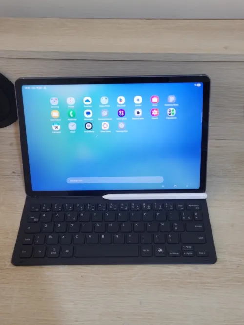 SAMSUNG GALAXY TAB S10 FE | 256GB | 8GB RAM | + STYLET SAMSUNG + BOOKCOVER CLAVIER