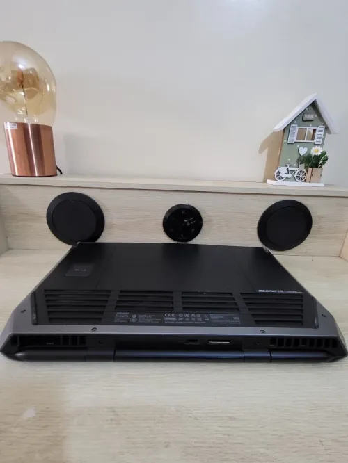 GAMING DELL Alienware 17 | CORE i7-6700HQ | NVIDIA GTX GeForce 980M 8GB | 16GB RAM | 1TB SSD