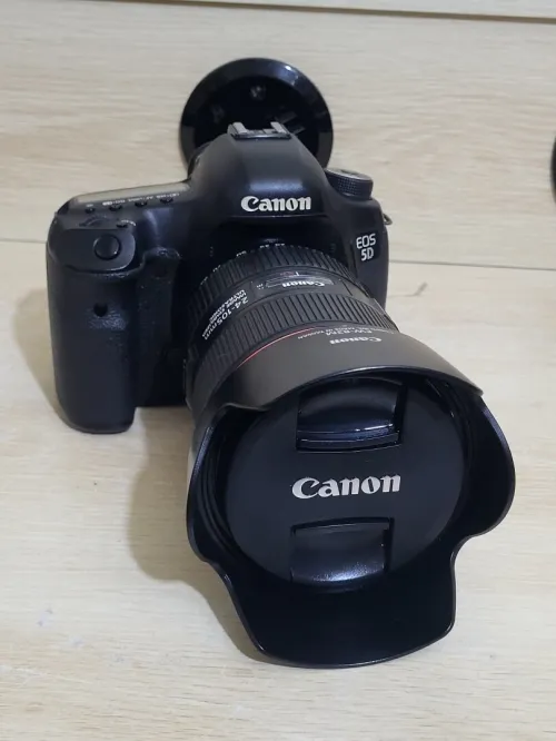 Canon 5D Mark III | full-frame DSLR 22Mpx | VIDEO 4K | + Canon Objectif EF 24-105mm f/4L IS II USM