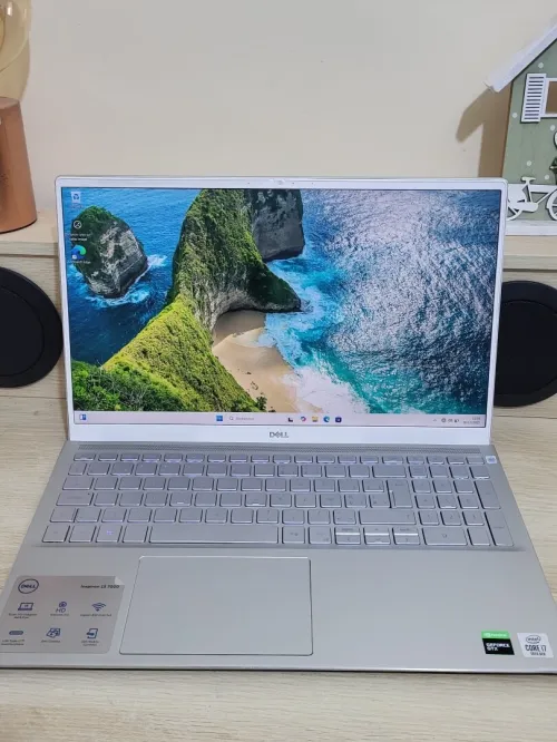 DELL INSPIRON 7501 | CORE i7-10750H | NVIDIA GeForce GTX 1650 4GB | 16GB RAM | 512GB NVMe SSD