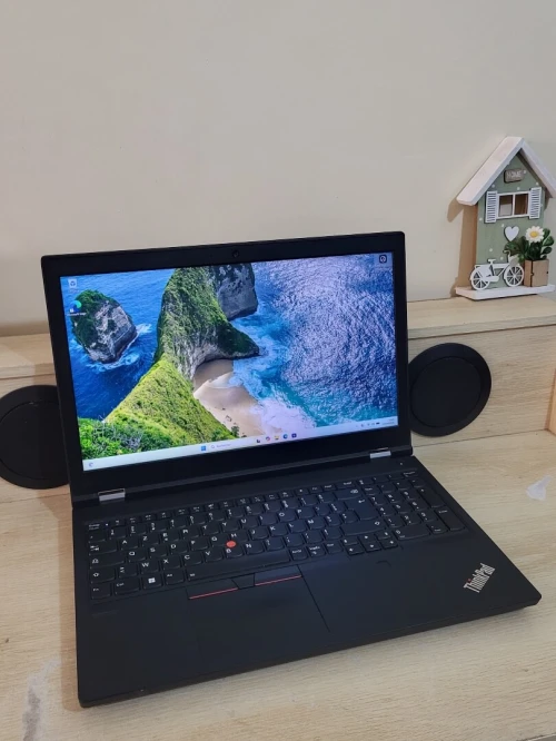 ThinkPad P15 Gen 2 | CORE i7-11850H | RTX A2000 4GB | 32GB RAM | 512GB NVMe | Workstation