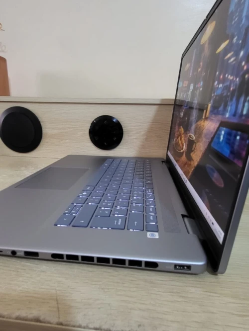 IA GAMING Dell Inspiron 2.5K 120Hz | CORE Ultra 7-155H | NVIDIA GeForce RTX 4060 8GB | 16GB RAM | 1To NVMe SSD | WORKSTATION