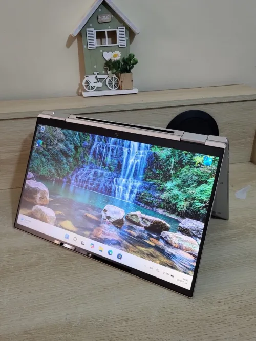 HP EliteBook X360 1030 G8 TACTILE 2-En-1 | CORE i7-1165G7 | 16GB RAM | 512GB NVME SSD | 4G LTE