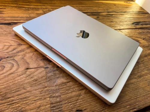 MacBook Pro M1 2021 16 POUCES | Puce M1 Pro CPU 10 | GPU 16 | 16GB RAM | 512GB SSD | GRIS SIDERAL |