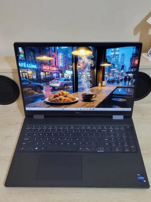 DELL PRECISION 7680 | INTEL vPRO CORE i9-12950HX | NVIDIA RTX A1000 4GB GDDR6 | 32GB RAM | 1TB NVMe SSD | Workstation
