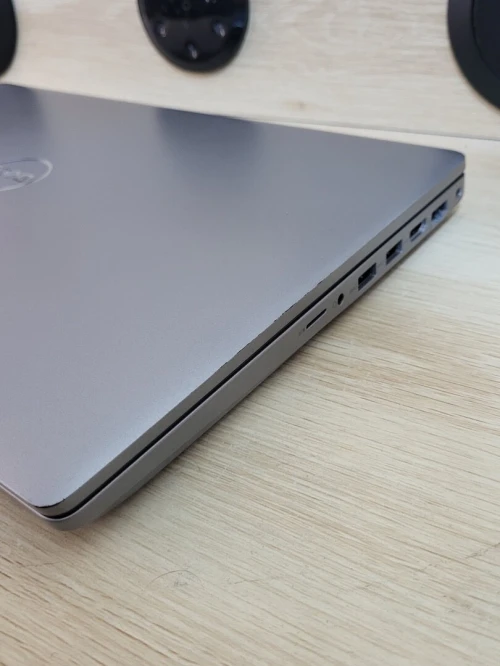 DELL PRECISION 3591 | CORE Ultra 7-155H | RTX 1000 ADA 6GB | 1TB NVMe SSD | 32GB RAM | MOBILE WORKSTATION | Mobile Station de travail