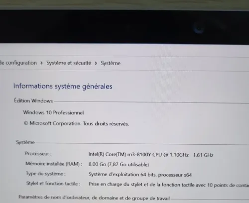 Microsoft Surface GO 2 TACTILE | CORE M3-8100Y 1.61GHz | 8GB RAM | 256GB SSD | LTE 4G | Poids : 544g