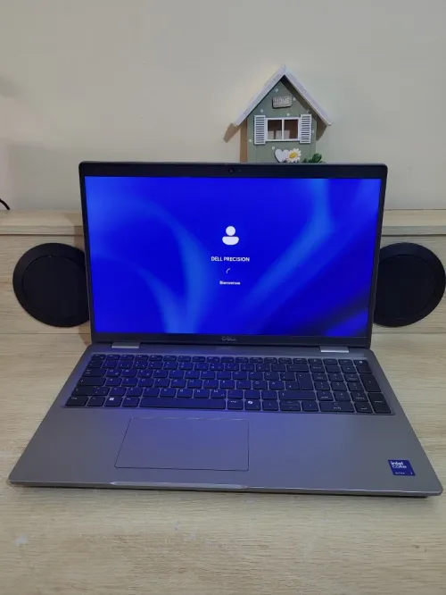 DELL PRECISION 3591 | CORE Ultra 7-155H | RTX 1000 ADA 6GB | 1TB NVMe SSD | 32GB RAM | MOBILE WORKSTATION | Mobile Station de travail