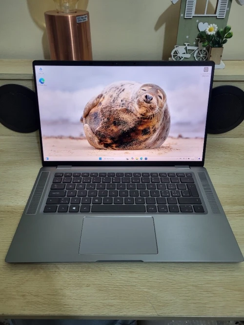 DELL LATITUDE 9520 UHD 4K | INTEL CORE i7 1185G7 | 32GB RAM | 512GB SSD | INTEL IRIS XE GRAPHICS