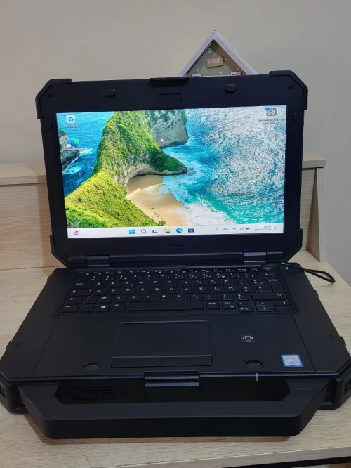 Dell Latitude Rugged Extreme 7424 14'' FHD TACTILE | CORE i5-8350U | 16GB RAM | 512GB NVMe SSD
