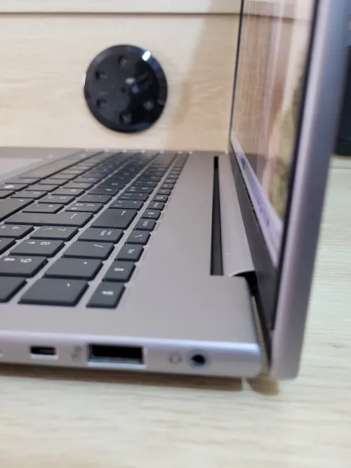 HP ZBook Firefly 16 G11 | CORE Ultra 7-155H | NVIDIA RTX A500 4GB | 32 RAM | 1TB SSD | WORKSTATION