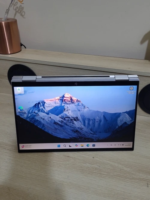 HP EliteBook X360 1030 G8 TACTILE 2-En-1 | CORE i5-1145G7 | 16GB RAM | 256GB NVME SSD |
