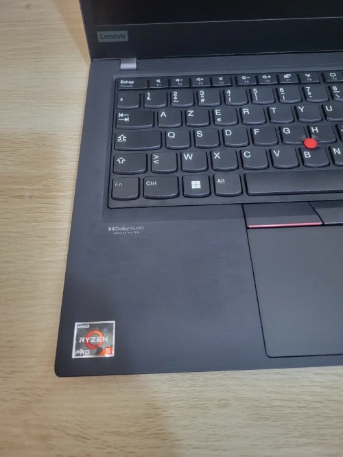 LENOVO THINKPAD T14s FHD TACTILE | RYZEN 7 5850U 2.30GHz | 32GB RAM | 1To NVME | AMD RADEON Pro 4GB