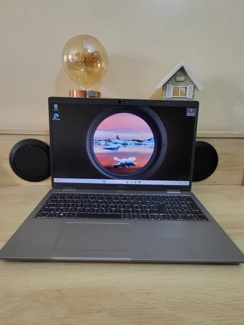 DELL PRECISION 3560 | CORE i5-1145G7 | 8GB RAM | 512GB NVMe SSD | INTEL IRIS XE 1GB GRAPHICS