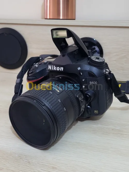 Nikon D600 Appareil Photo Numérique Compact 24.3 Mpix + NIKON AF-S 24-85 mm f/3.5-4.5 G ED VR
