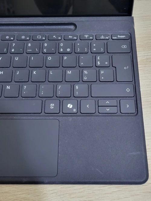 MICROSOFT SURFACE Pro 8 TACTILE - INTEL 11EME GEN i5-1135U - 8GB RAM - 512GB SSD - QHD 2880 x 1920