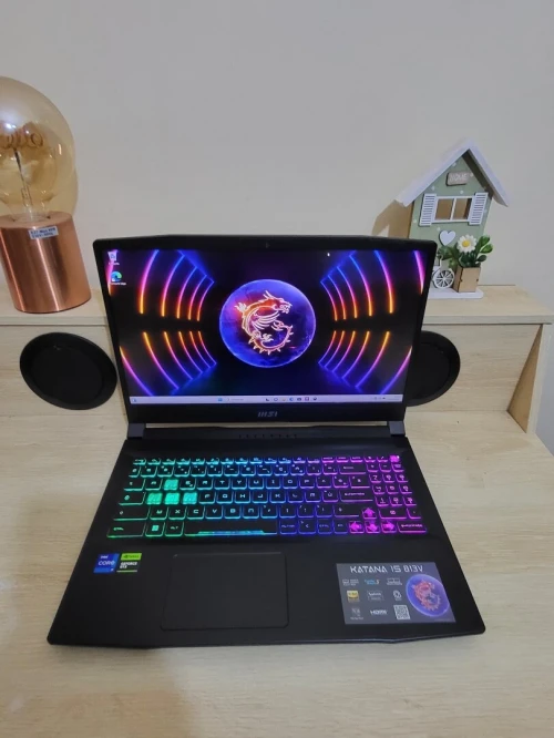 GAMING MSI KATANA 144 Hz | CORE i7-13620H | NVIDIA RTX 4050 6GB | 1TB NVMe SSD | 32GB RAM | Dragon Station