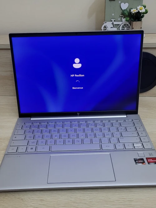 HP PAVILION Aero | RYZEN 7 PRO 7735U | 16GB RAM | 512GB SSD | AMD RADEON GRAPHICS