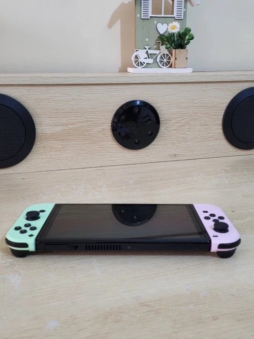 Nintendo switch OLED + 1 jeux Zelda