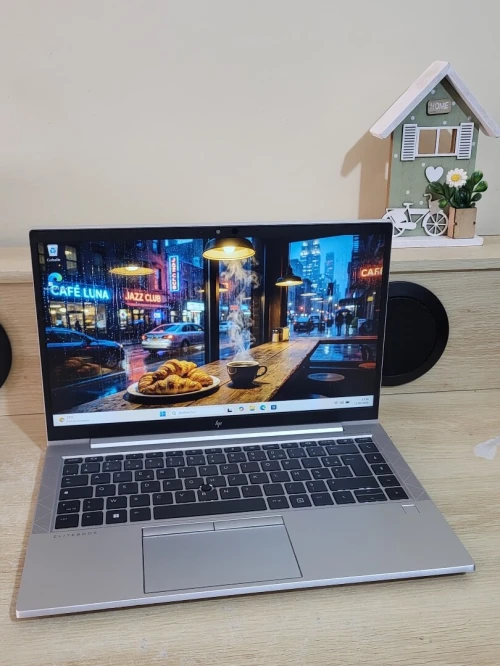 HP EliteBook 840 G8 | INTEL CORE i5 1145G7 | 16GB RAM | 512GB NVMe SSD | INTEL IRIS XE GRAPHICS