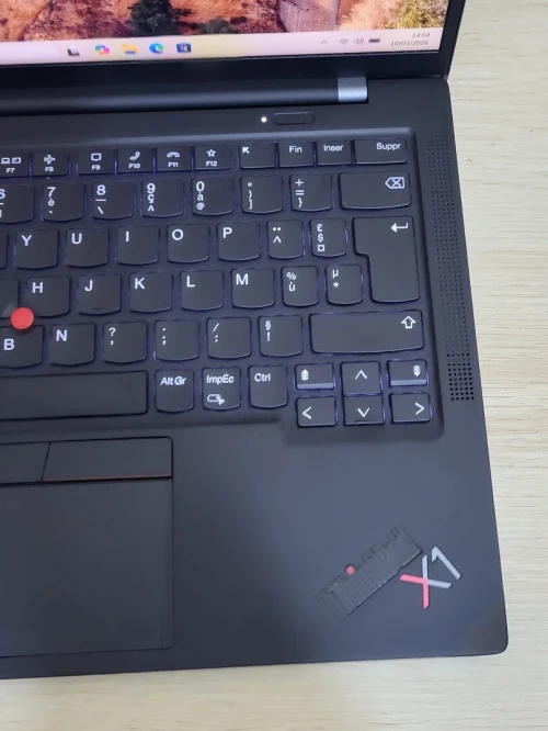 Thinkpad X1 CARBON GEN 9 | EVO vPRO CORE i5 1145G7 | 8GB RAM | 256GB NVMe SSD | 4G LTE WIFI 6