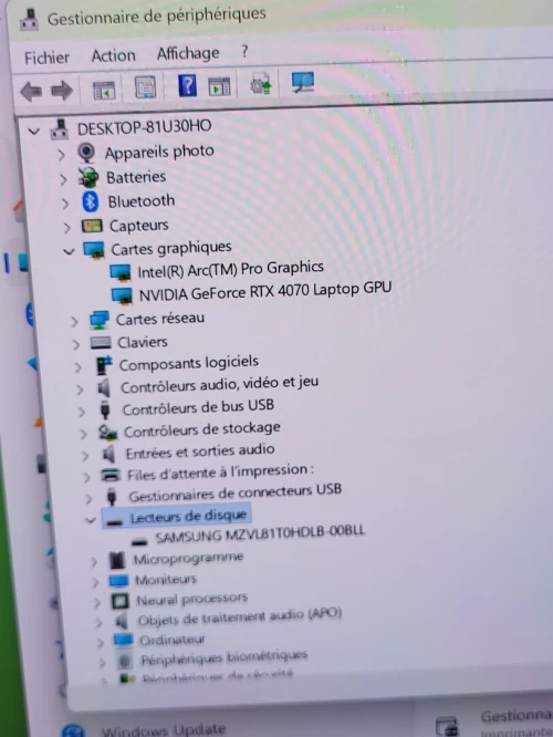 IA THINKPAD P1 | OLED UHD 4K TACTLE | CORE ULTRA 9-185H vPro | NVIDIA RTX 4070 8GB | 32GB RAM | 1TB NVMe | Workstation