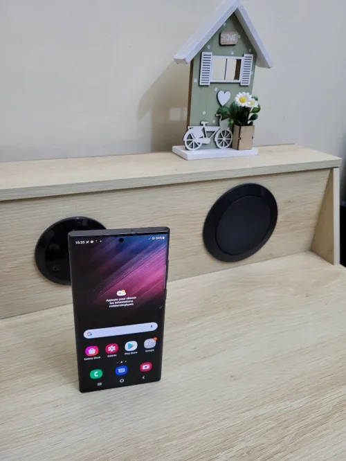 SAMSUNG GALAXY S22 Ultra 128GB 5G ( le telephone déverrouillé avec unlock bootloader d'ou le prix bas )