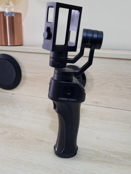 Freevision VILTA Mobile 3-Axis Gimbal stabilisateur pour Smartphones et Caméra d'action
