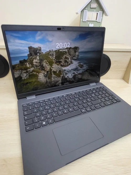 DELL LATITUDE 3540 2024 15.6 FHD | INTEL 12EME GENERATION CORE I5 1235U | 8GB RAM | 512GB M2 SSD
