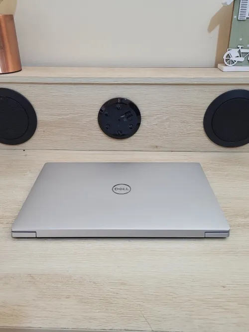 DELL XPS 9320 | EVO CORE i7-1260P | 16GB RAM | 512GB SSD | INTEL IRIS XE GRAPHICS