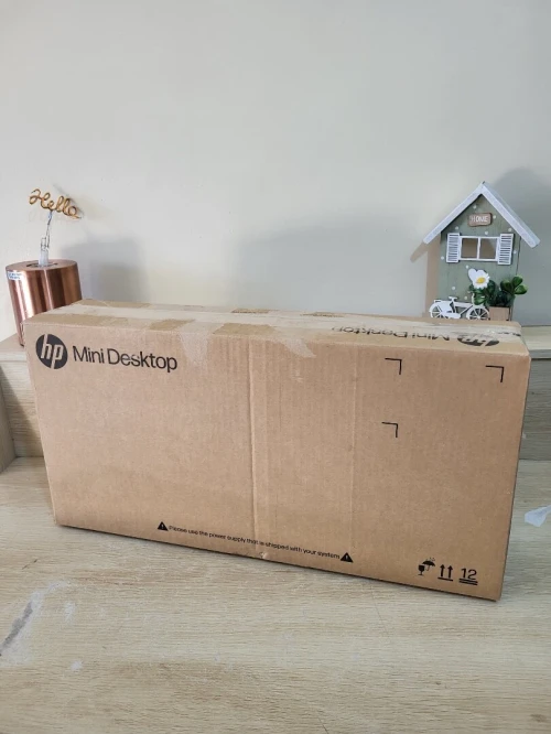 Mini AI PC HP EliteDesk 8 G1i | CORE Ultra 7 265T | 16GB RAM | 512GB NVMe SSD | Wi-Fi 6E/Bluetooth | INTEL GRAPHICS | ÉTAT NEUF JAMAIS UTILISÉ ( SOUS BLISTER ) non déballée