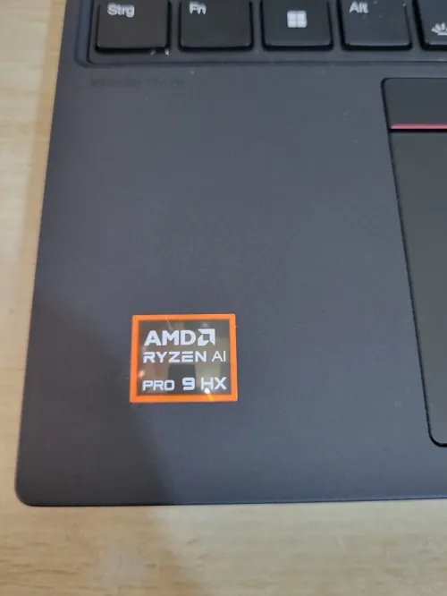 LENOVO THINKPAD P16s GEN 4 | AMD RYZEN AI 9 HX PRO 350 w | 96GB RAM | 2TB NVME | AMD RADEON 890M 8GB | WORKSTATION | ANNÉE 2026