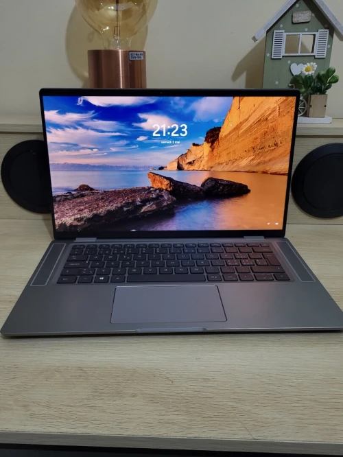 DELL LATITUDE 9520 UHD 4K | INTEL CORE i7 1185G7 | 32GB RAM | 512GB SSD | INTEL IRIS XE GRAPHICS
