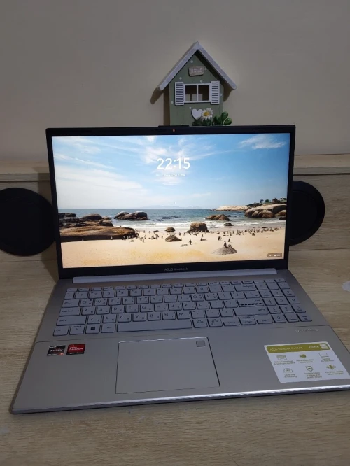 ASUS VivoBook Go 15 15.6 FHD | RYZEN 5 7520U | 16GB RAM | 512GB NVMe SSD | AMD RADEON GRAPHICS