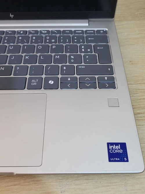 HP EliteBook 6 G1i 13'' NoteBook AI PC | INTEL CORE Ultra 5 225U | 32GB RAM | 256 NVMe |