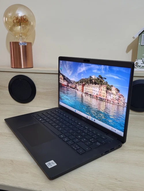 DELL LATITUDE 7410 14'' FHD | INTEL CORE i5-10310U | 8GB RAM | 256GB NVMe SSD | INTEL UHD GRAPHICS