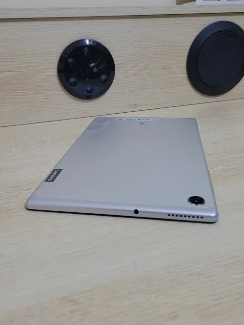 LENOVO TAB M10 FHD Plus – 4Go / 64Go LENOVO TAB M10 FHD Plus TB-X606F - Média Tek Helio P22T – 4Go / 64Go