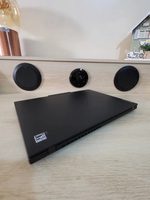 THINKPAD T14 14'' FHD+ | INTEL CORE Ultra 7 165U | 32GB RAM | 256GB NVMe | UHD GRAPHICS | ANNEE 2025