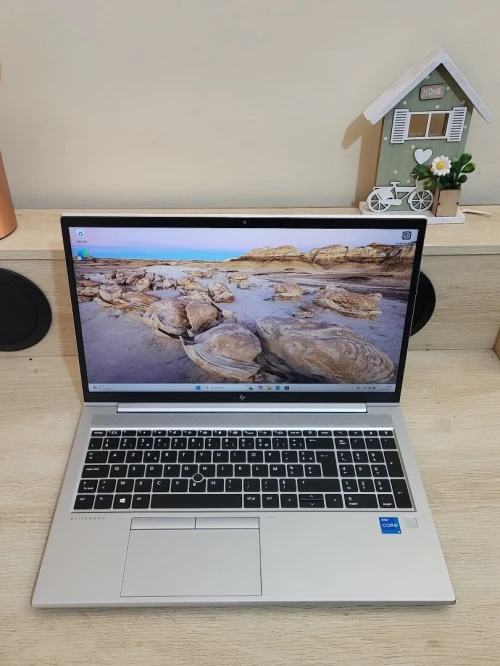 HP ELITEBOOK 850 G8 | CORE i5 1135G7 | 8GB RAM | 256GB SSD | IRIS XE GRAPHICS