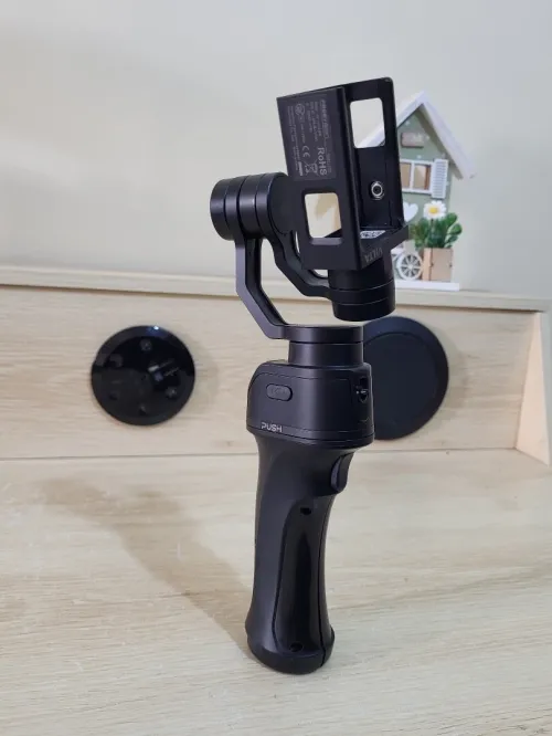 Freevision VILTA Mobile 3-Axis Gimbal stabilisateur pour Smartphones et Caméra d'action