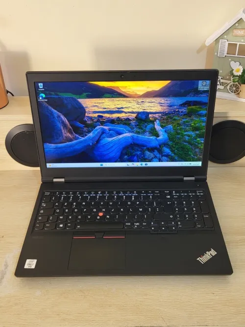 ThinkPad P15 | INTEL vPRO CORE i7-10850H | NVIDIA QUADRO T2000 4GB | 32GB RAM | 512GB NVMe | Workstation