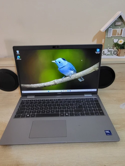 DELL LATITUDE 5550 | INTEL CORE ULTRA 5 135U | 16GB RAM | 512GB SSD | INTEL ARC GRAPHICS