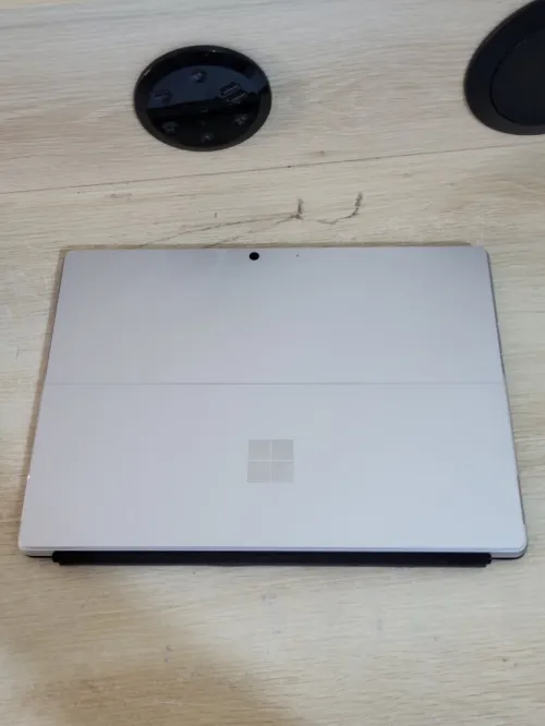 AI Microsoft Surface Pro 11 Copilot+ | OLED 2.8K 13" Tactile 120 Hz | INTEL CORE Ultra 5 236V | 16GB RAM | 256GB RAM | Arc Graphics 130V 8GB | Platine Tablette | Hybride 2-en-1