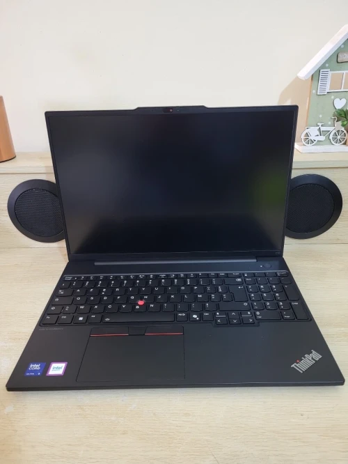 LENOVO THINKPAD E16 GEN 2 16'' FHD + | CORE ULTRA 5-125U | 16GB RAM | 512GB NVMe SSD | INTEL GRAPHICS