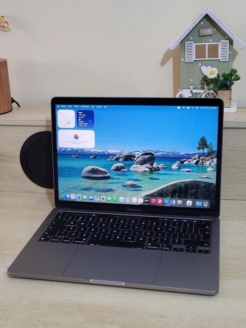 MacBook Pro M1 Gris Sideral | CPU M1 8C | 8GB RAM | 512GB SSD | COMPTAGE CYCLES 145