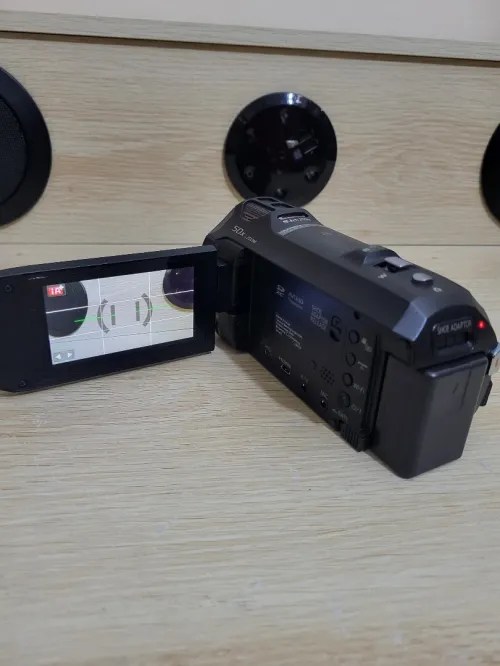 CAMERA PANASONIC HC-V770 Caméra Full HD WiFi NFC 