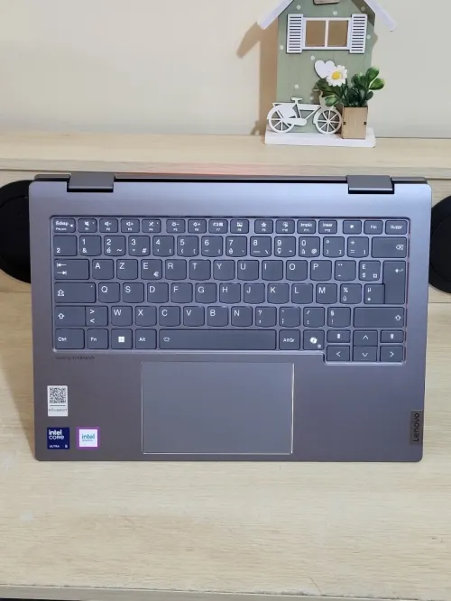 IA ThinkBook 14 2-in-1 X360 Convertible TACTLE | CORE ULTRA i5 125U | 16GB RAM | 512GB NVMe | INTEL GRAPHICS