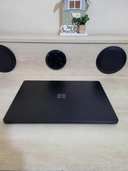 Microsoft Surface Laptop 5 13.5" 2K TACTILE | CORE i7-1265U | 16GB RAM | 512GB SSD | INTEL IRIS XE GRAPHICS