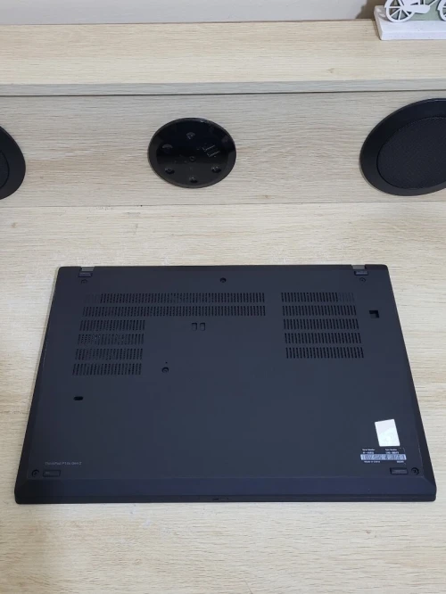 LENOVO THINKPAD P14S | RYZEN 7 PRO 5850U | 32GB RAM | 1TB SSD | RADEON PRO GRAPHICS 4GB